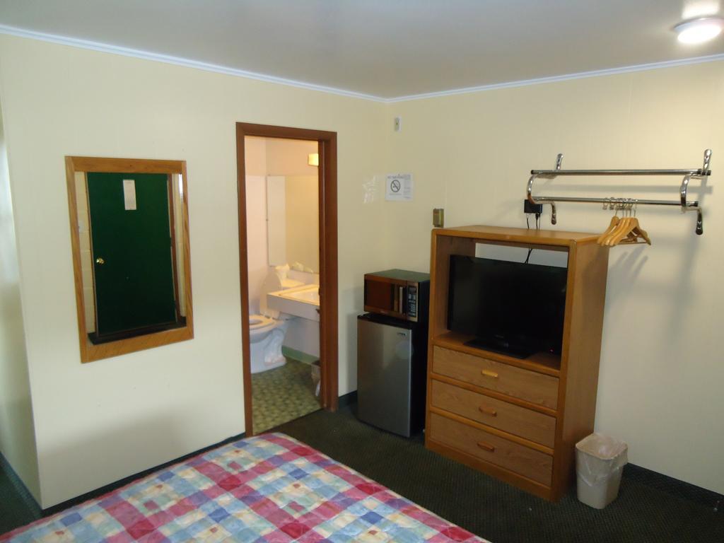 Tower Motel Green Bay Ruang foto